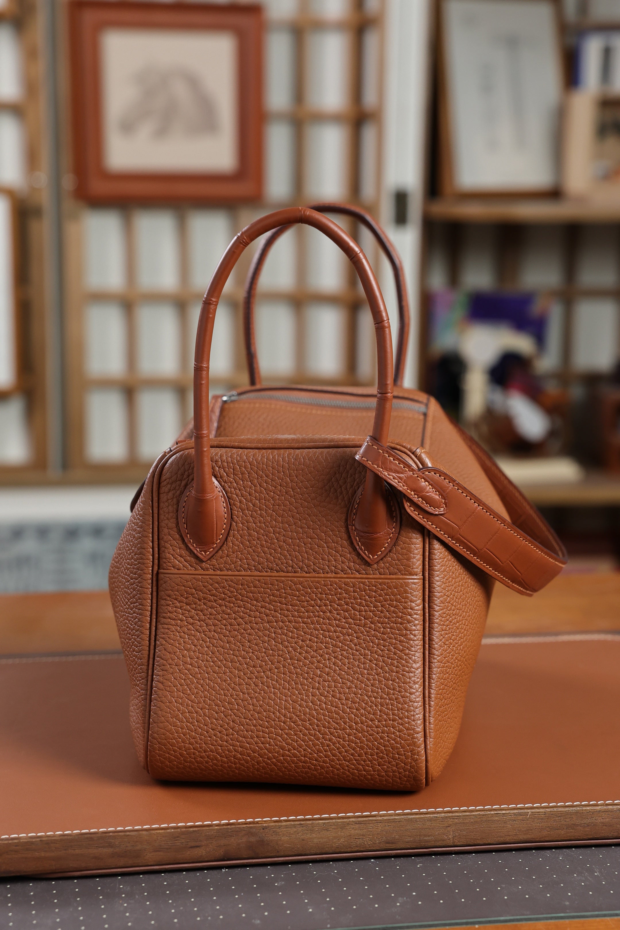 Lindy26 touch Grade 1 Golden Brown Crocodile