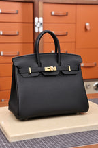 Birkin25 Black with gold hardware, 18K metal fittings, full hand stitching, genuine top-grain leather
