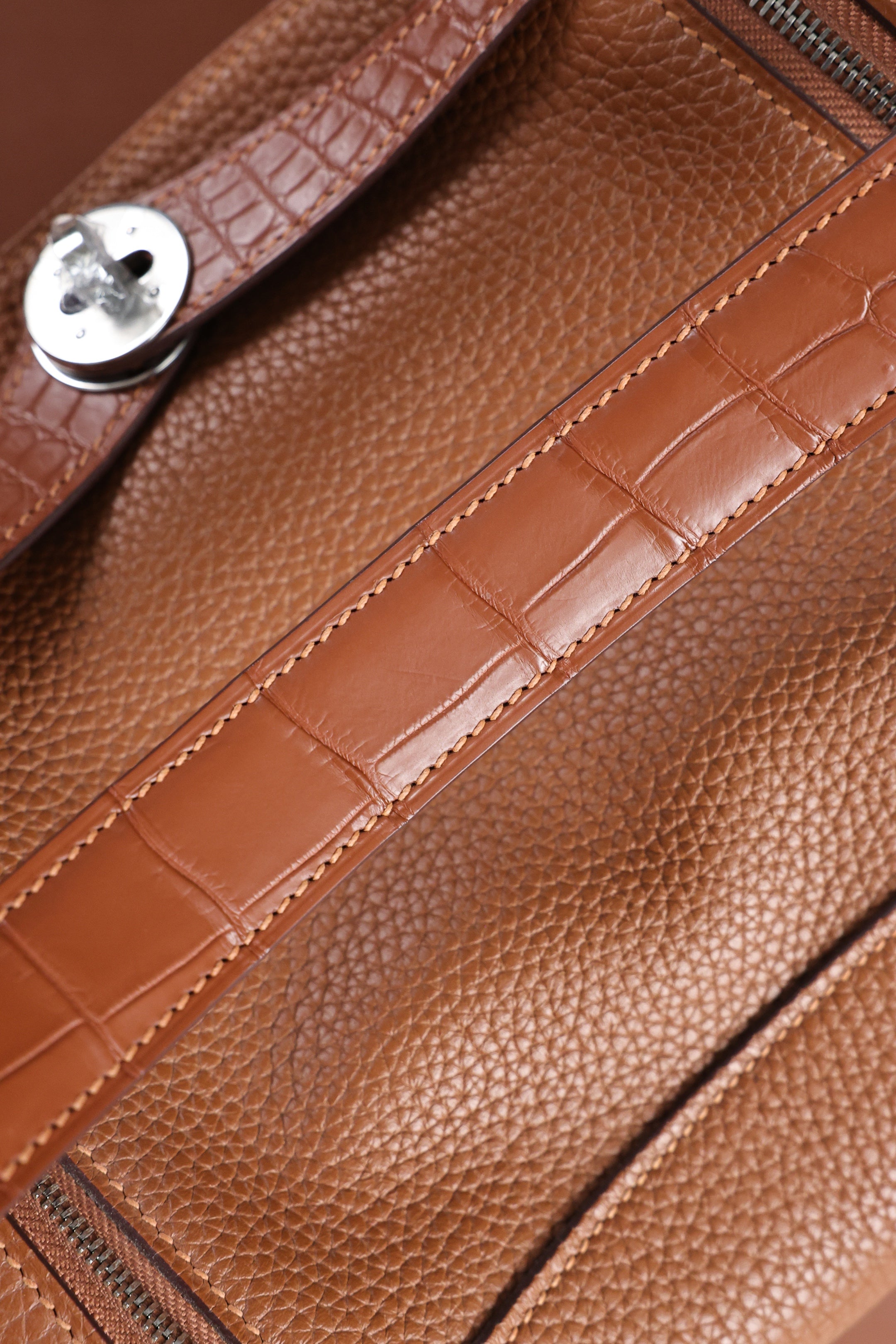 Lindy26 touch Grade 1 Golden Brown Crocodile